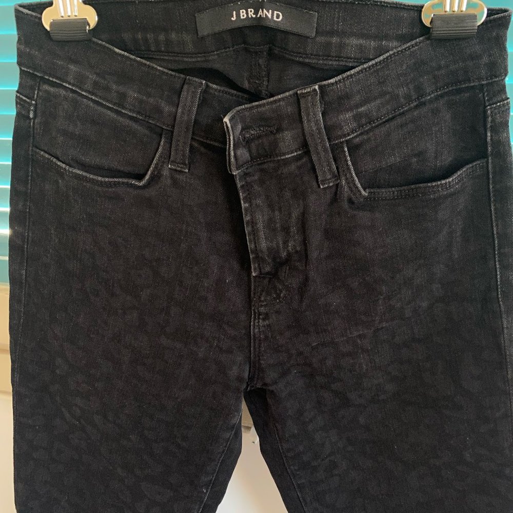 J Brand Blk leopard pattern skinny jeans